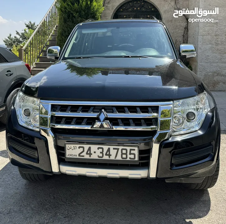 ميتسوبيشي - باجيرو Mitsubishi - Pajero