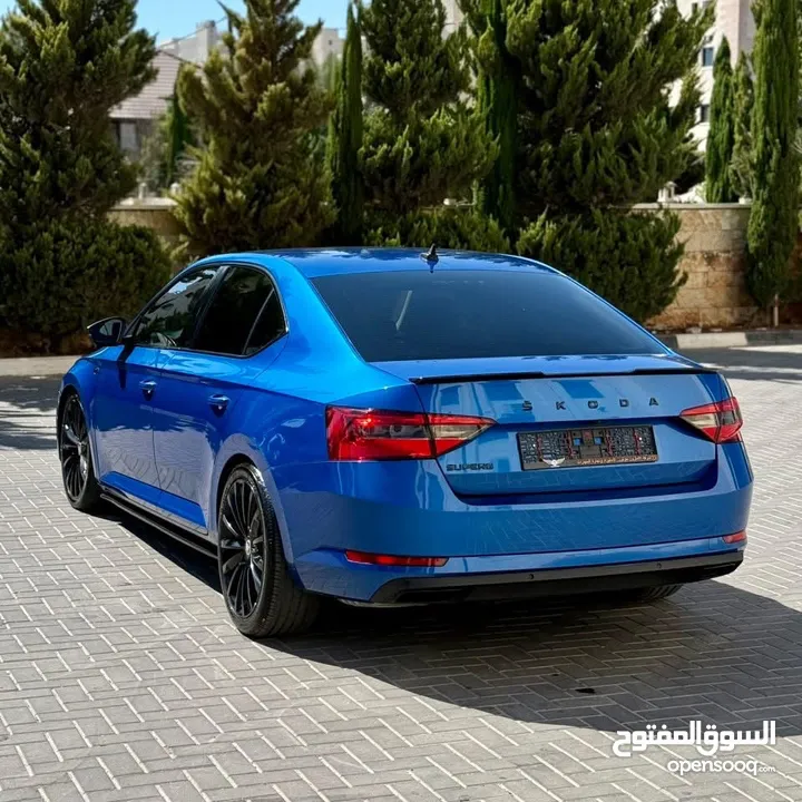 SKODA - SUPERB  ‎عداد المميز 50,000