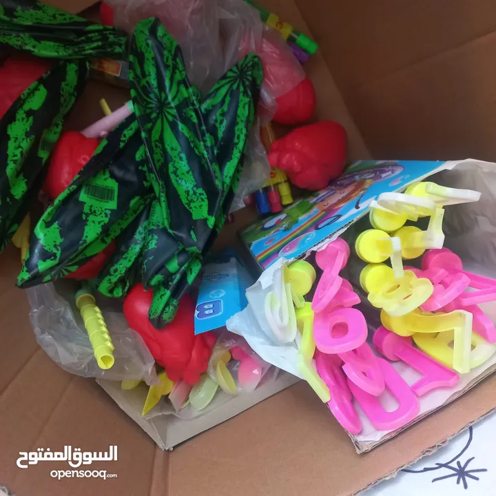 لقطة لقطه لقطه  بضاعه محل نثريات واكسسوارت وادوات منزليه والعاب للبيع المستعجل