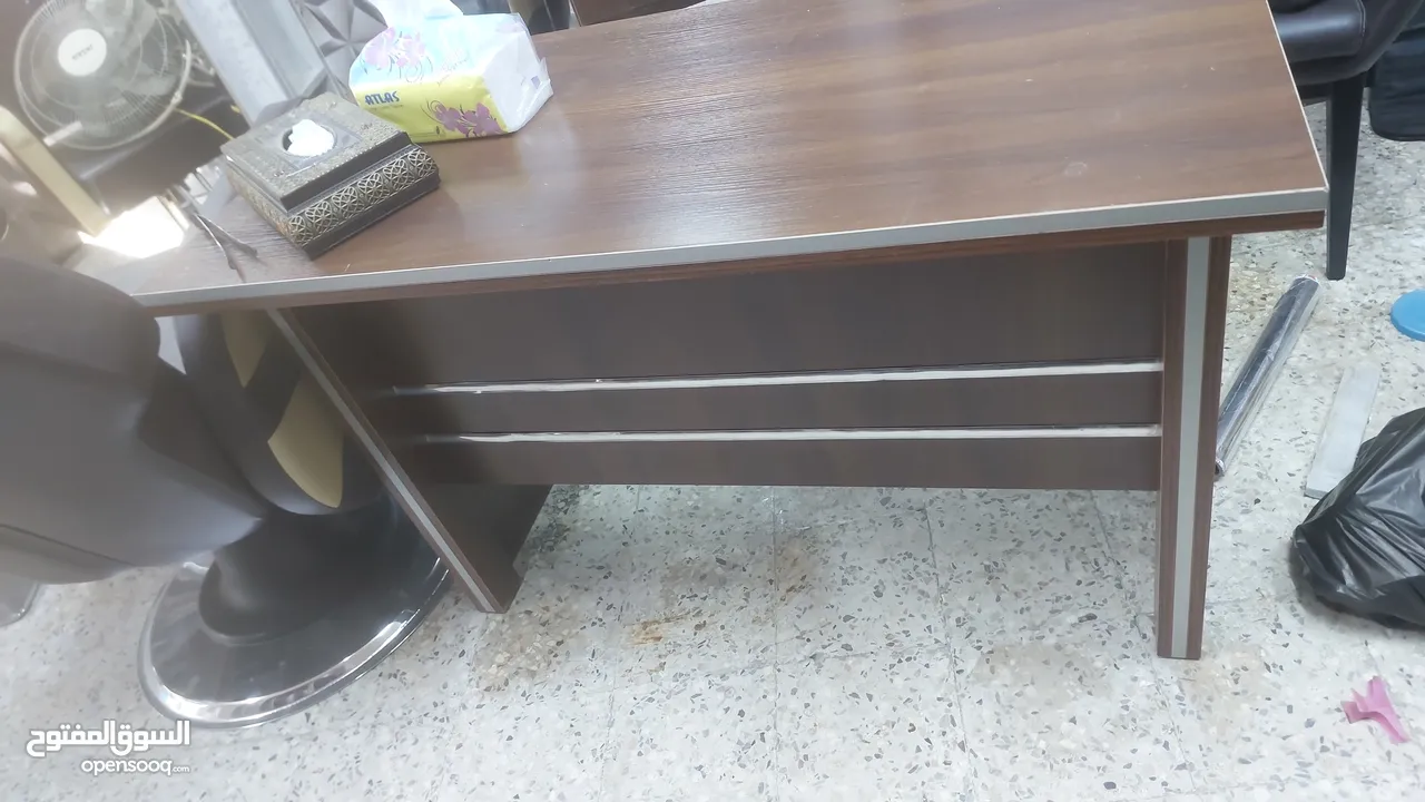 عدة صالون سيدات مستعمله نظيفه جدا