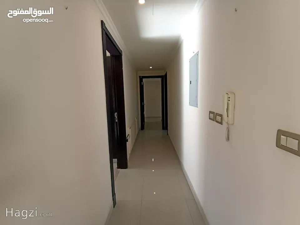 شقة غير مفروشة للإيجار 380م2 ( Property 19112 ) سنوي فقط