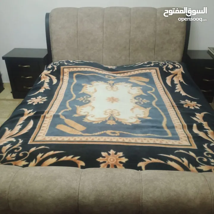غرفة نوم نظيفة 6 قطع للبيع