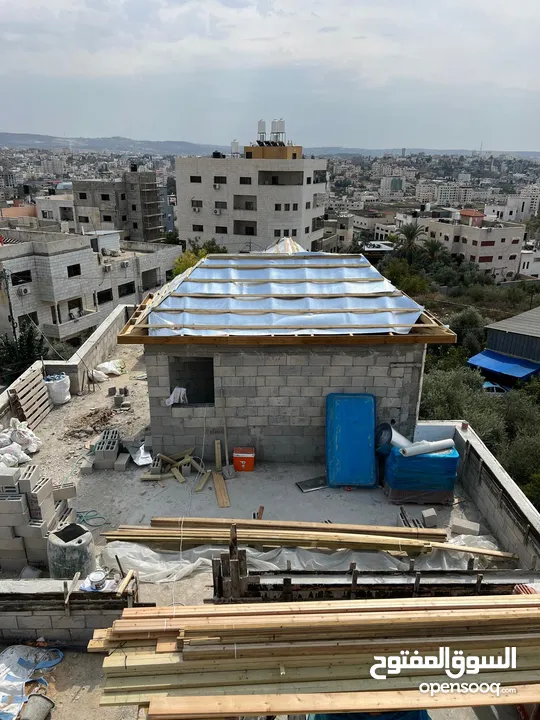 أسقف قرميد أوروبيه فاخره تضيف لبيتك حمايه مضمونه اناقة استثنائيه عزل حراري ألوان عصريه تشطيب احترافي