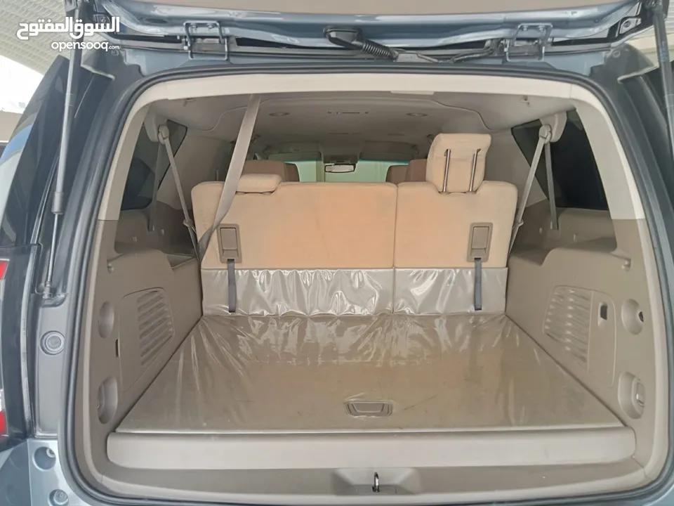 للبيع سيارة جمس كبيرة