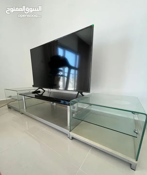 Cheap Glass TV Table urgent sale