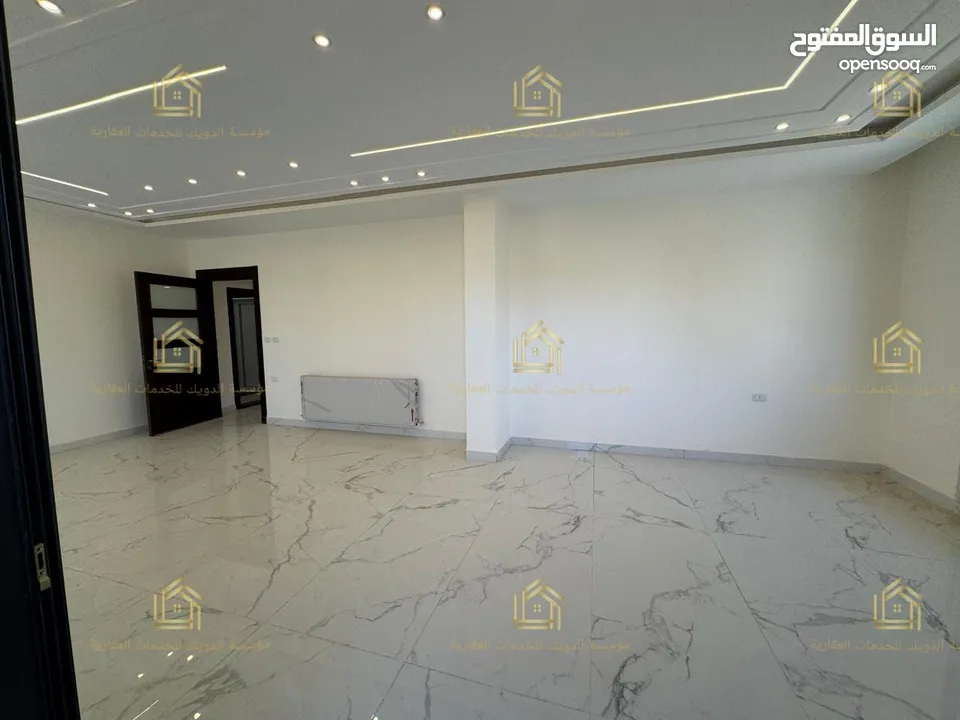 شقة جديدة لم تسكن بتشطيبات عالية الجودة بتصميم عصري