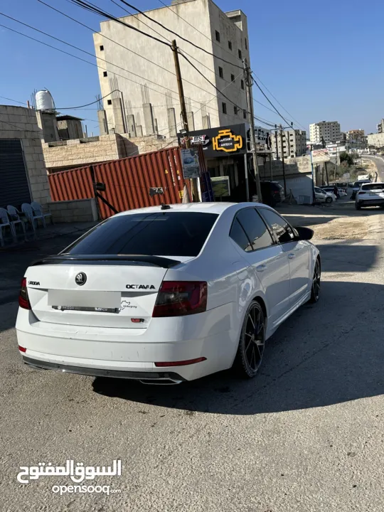 سكودا اوكتافيا