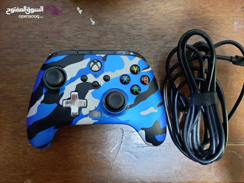 Xbox controller (wired)