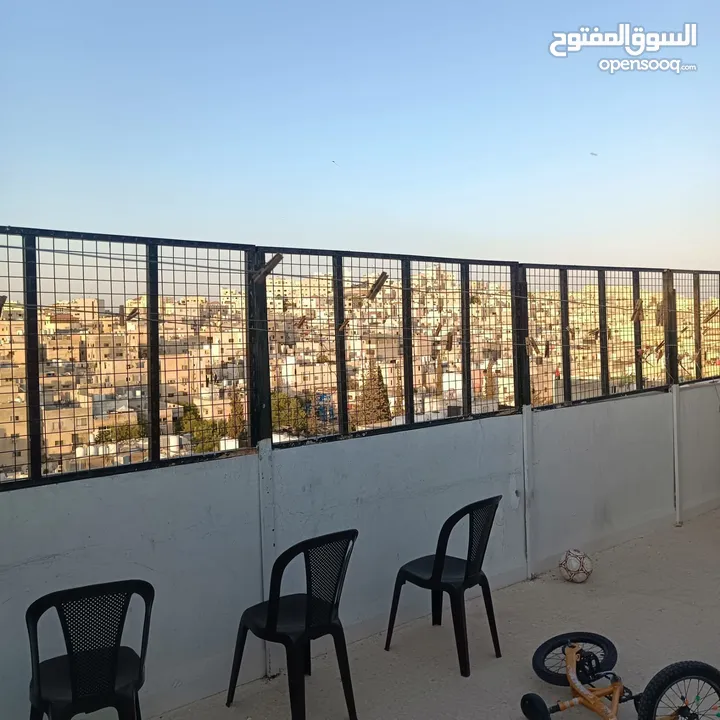 عمارة 4 طوابق و تسوية / بسعر شقة واحد