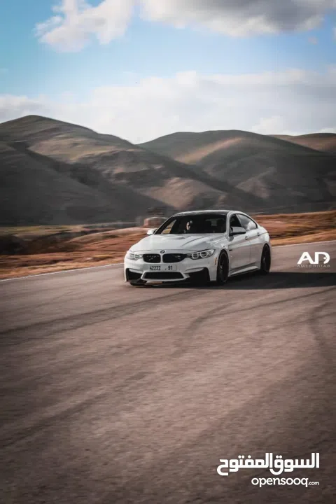 Bmw 435i 520 حصان فل فل اضافات بروجيكتر حساس 360 كميرات360 فرش جلد دم الغزال امكانية قبلو نص كاش ونص