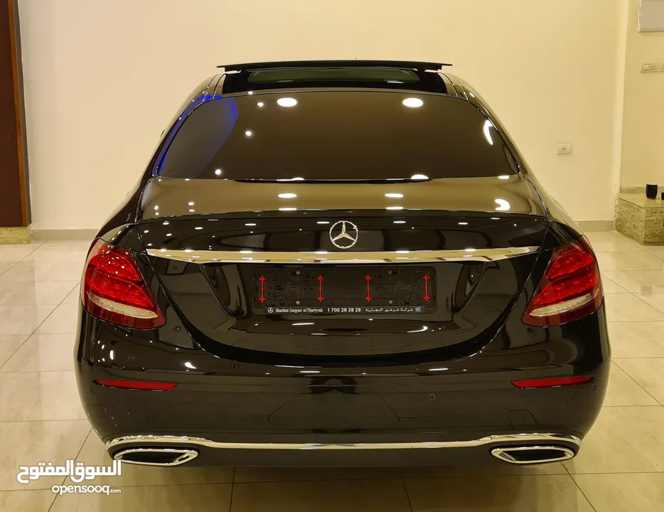 Mercedes E220 D / 2019  فل إضافات / بانوراما / ديزل / فحص نخب دهان شركة