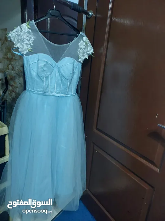 شروة ملابس نسائي جديد