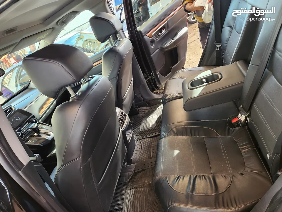 هوندا سي ار في بنزين 2019  وارد وكالة و من المالك مباشرة Honda CR_V 2019