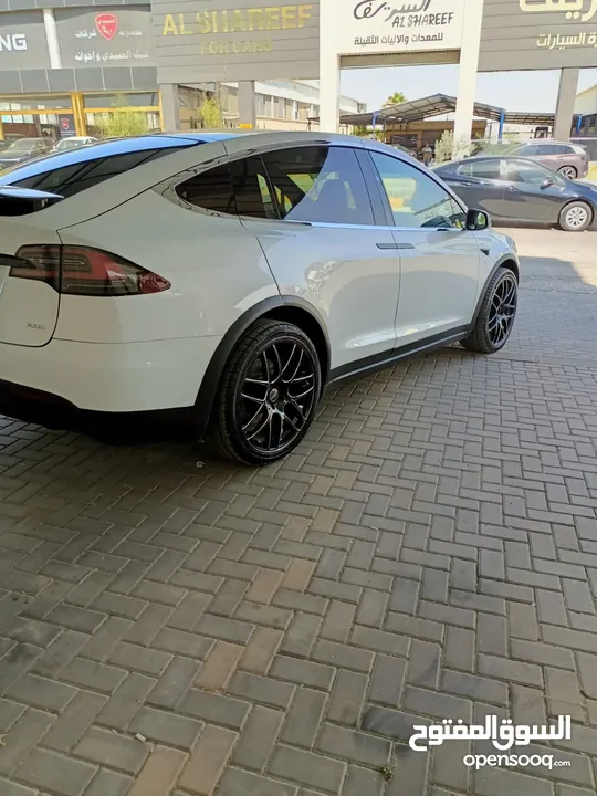 Tesla Model X - 2018