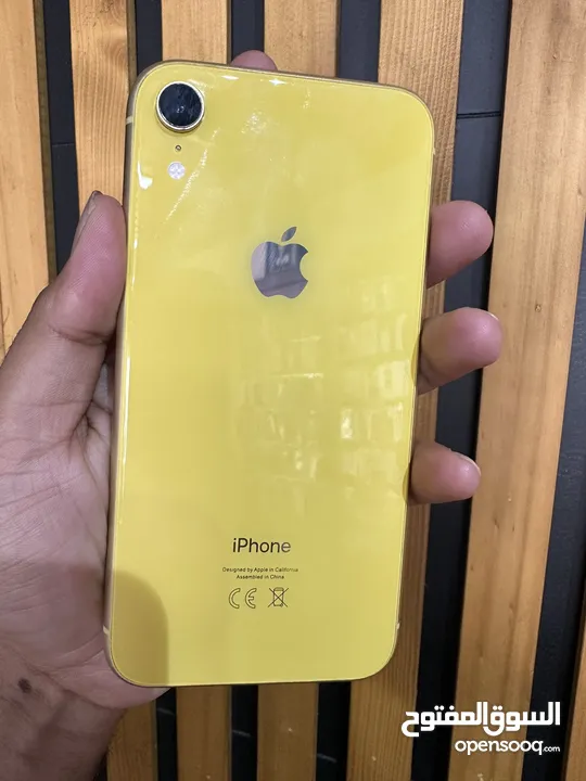 Used iPhone Xr 64Gb Yellow Used