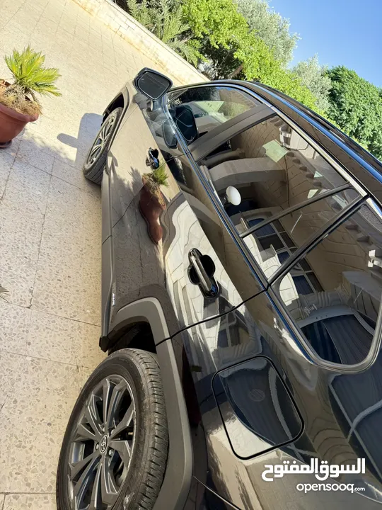 Toyota RAV4 (XLE) PRIME HYBRID 2022
