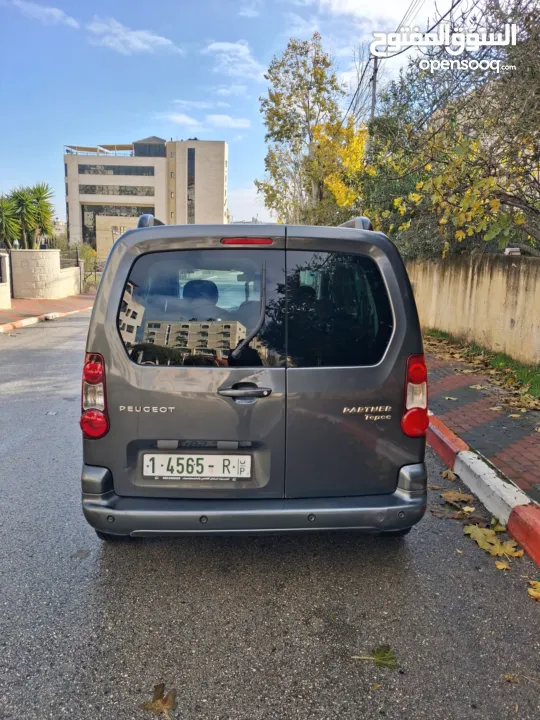 بيجو بارتنر 2017 جير عادي 6+1 ديزل دهان شركة يد صفر عداد 93