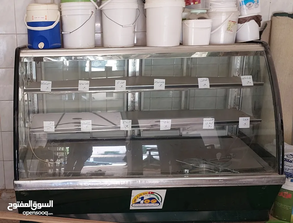 ثلاجة غرض معجنات ممتازه للبيع في ضاحيه الامير حسن لتواصل رجاء التواصل عبر الرقم المذكور