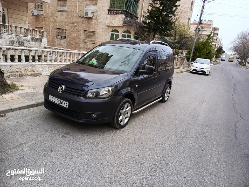 جولف كادي مميز سعر قابل للتفاوض فحص كامل شخصي وليس شركة مرخص سنة قصير ماتور 1600