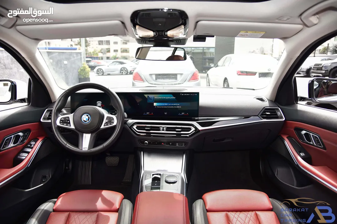 بي ام دبليو الفئة الثالثة كهربائية بالكامل 2023 BMW i3 eDrive35L EV M Power Kit_Full Option
