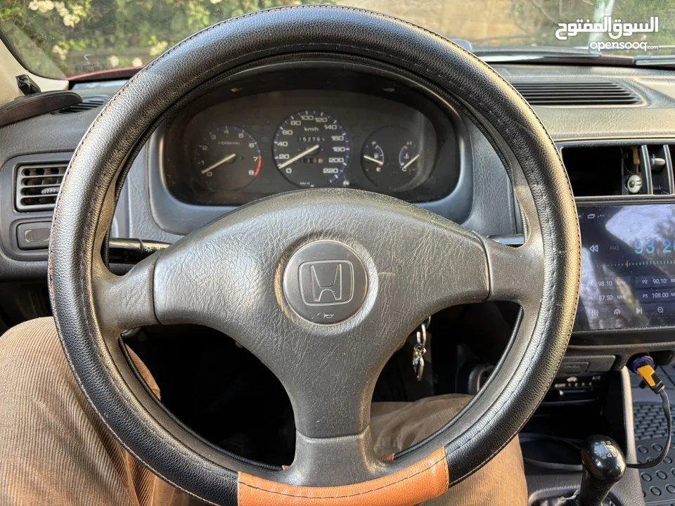 هوندا سيفيك تعتبر السياره في وضع جيد جدا من حيث حالتها القياديه  لا يوجد ضربات في الشصي