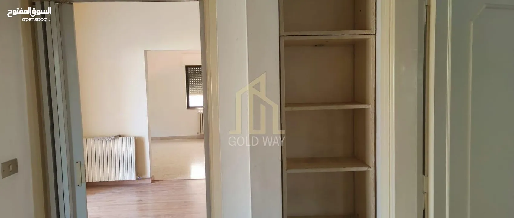 في أرقى مناطق الشميساني شقة مميزة طابق أول 180م بسعر مميز / ref 9505