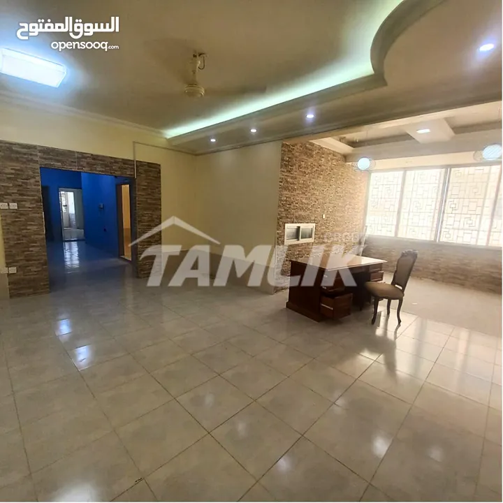 Apartment with Private Garden for Rent in Ruwi REF 147BB