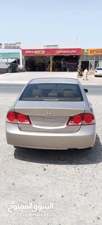 **For Sale: 2006 Honda – Reliable and Ready to Go!** **للبيع: هوندا 2006 - موثوقة وجاهزة للتسجيل!**