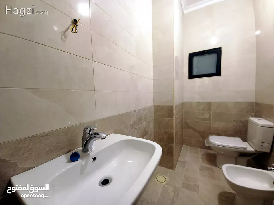 شقة غير مفروشة للايجار في عبدون  ( Property 33466 ) سنوي فقط