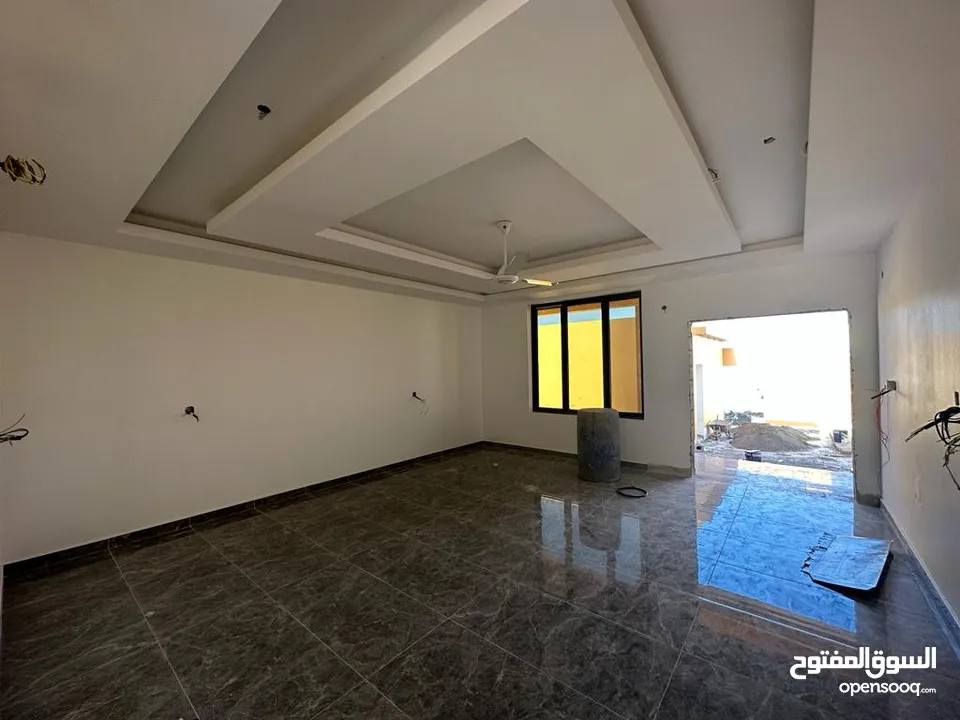 4 BR Villa with Private Pool For Sale in Barka