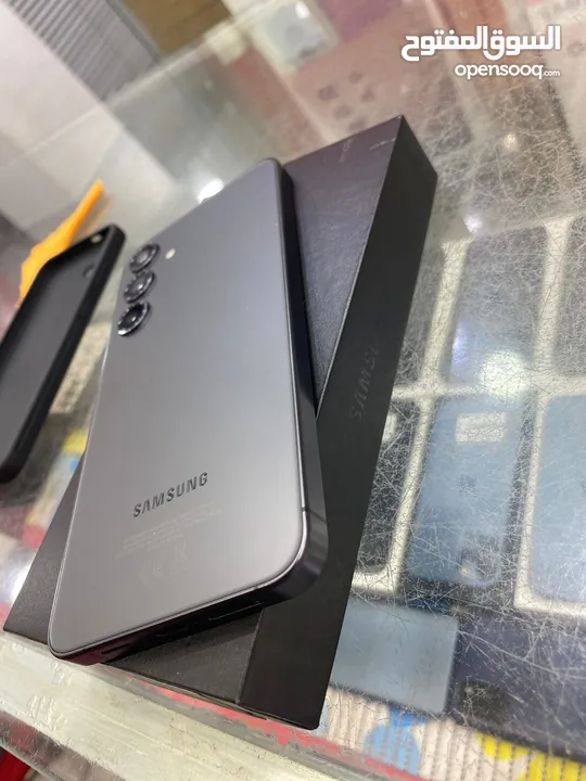 Samsung S24 plus 256Gb  black Titanium