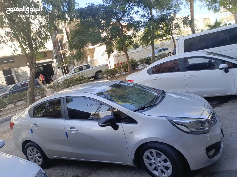 كيا برايد 2014 اتماتك اربعه غيار بسعر 39000 نقدا البدل وارد