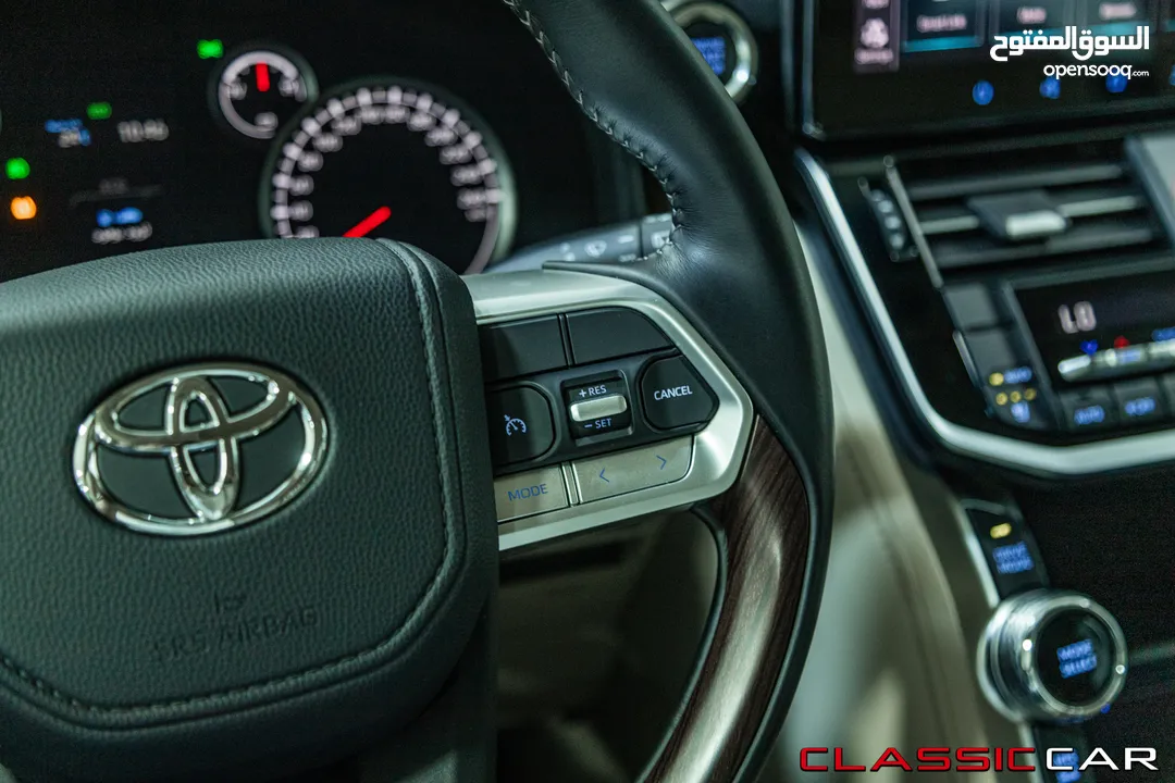 Toyota Land Cruiser Gx-r Twin turbo 2024   عداد صفر  Zero Mileage   اللون : كحلي