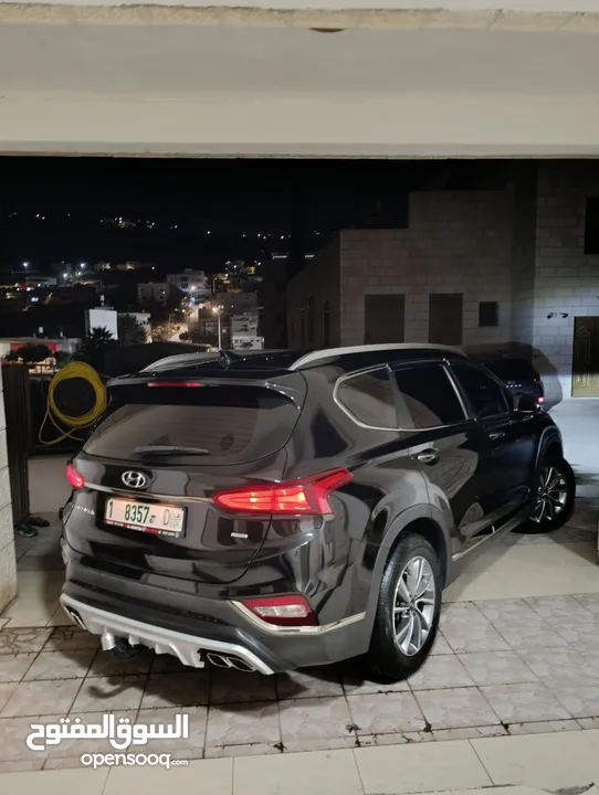 هونداي سانتفي