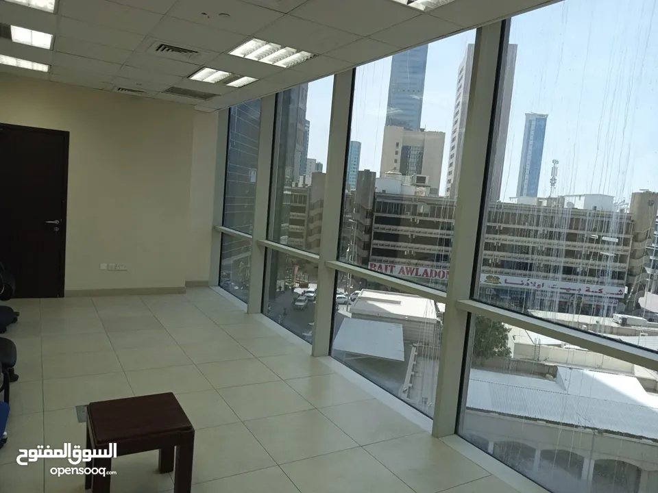 مكتب تجارى للايجار فى Floor 22 ) Al -SoorTower )دور22