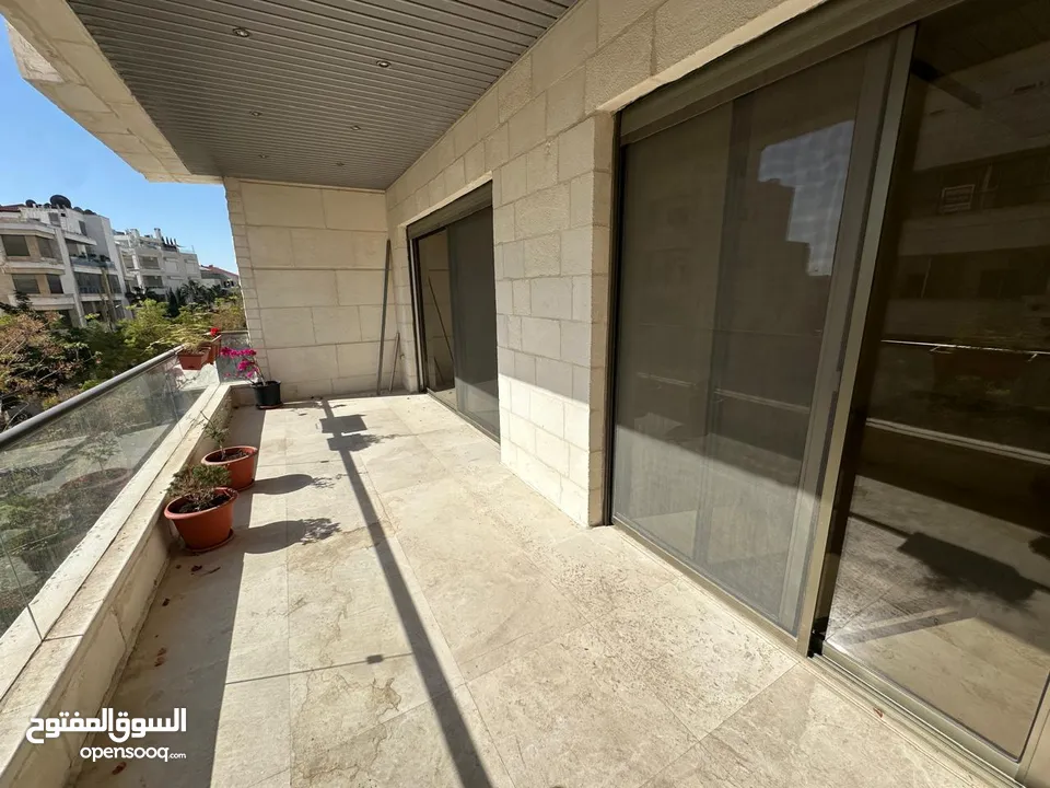 Unfurnished apaerment for Rent in Abdoun ( Property 39798 )-174805204