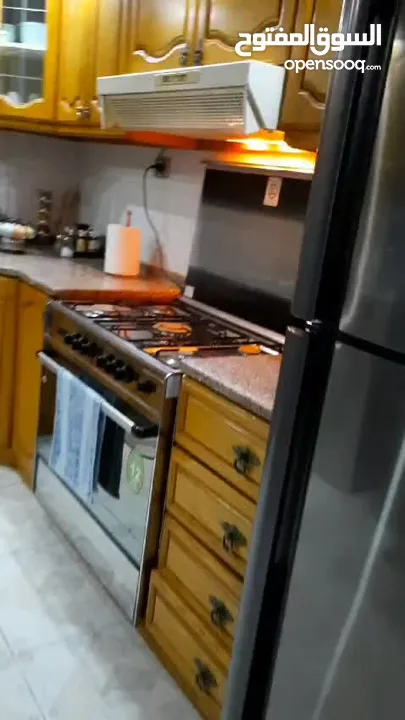 شقة للسكن او الإستثمار للبيع بحي الضباط