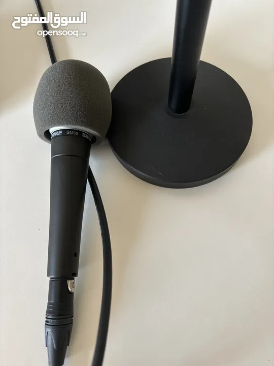 Shure sm58 with fethead and interface and stand and xlr cable