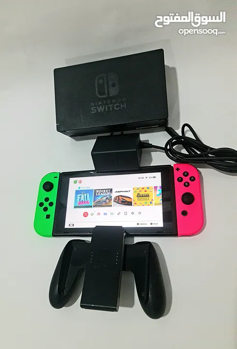 Nintendo Switch V2 - طقم كامل