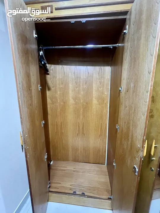 5 Door Very Strong and Spacious Cupboard