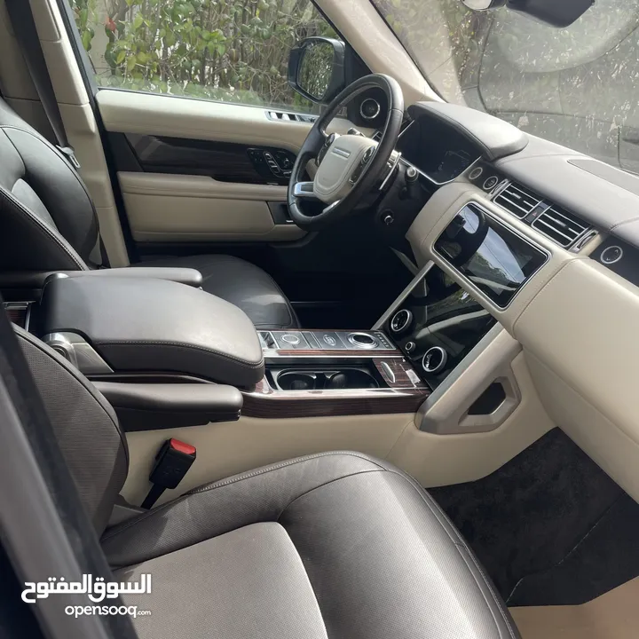 Range Rover Autobiography p400e model 2019