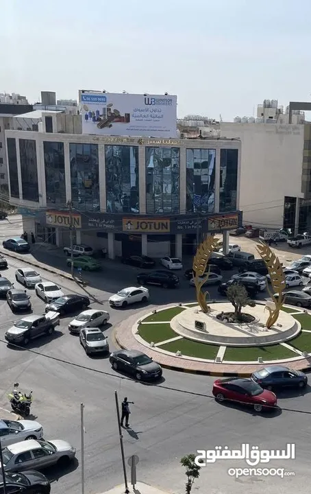 مكاتب مميزة للإيجار في إربد بالقرب من دوار السنبلتين (اليوسفي سابقا)