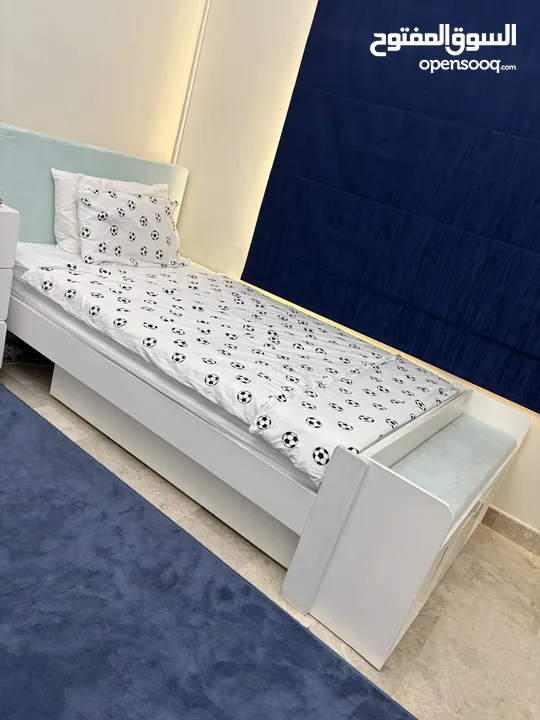 Single bed size 120x200