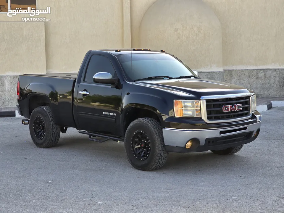 GMC Sierra SLE V8 GCC 2011 price 29,000 AED