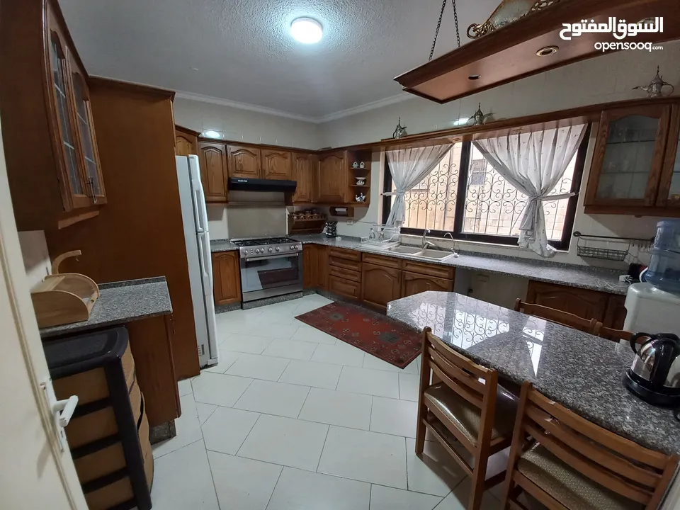 شقة مفروشة للبيع 140م2 ( Property 37800 )-174905220