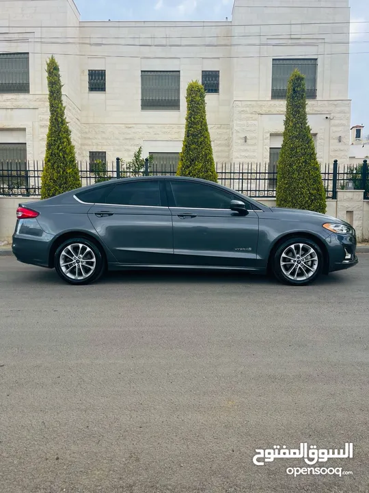 Ford Fusion 2019 سياره مميزه الرجاء قراءة الاعلان