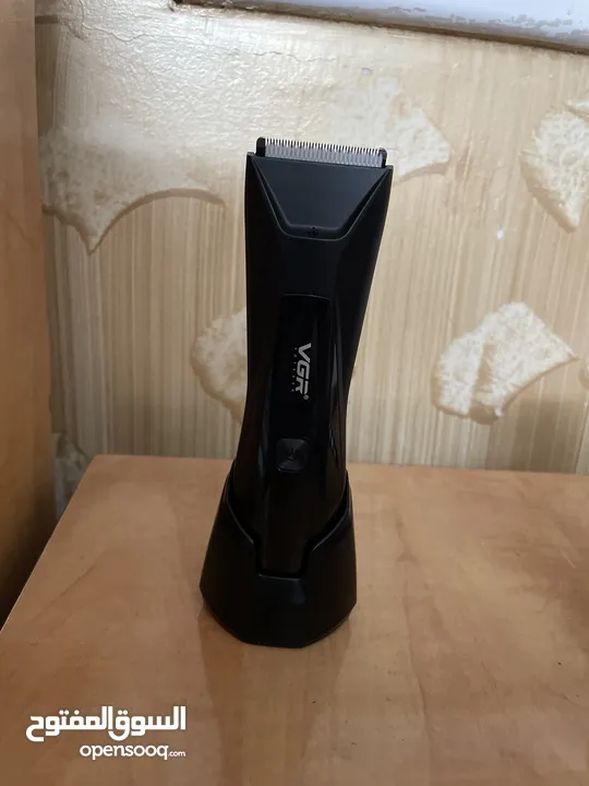 ماكينة حلاقة VGR V-938 شبه جديدة مع شاشة رقمية – استخدام مرة واحدة فقط وبسعر ممتاز