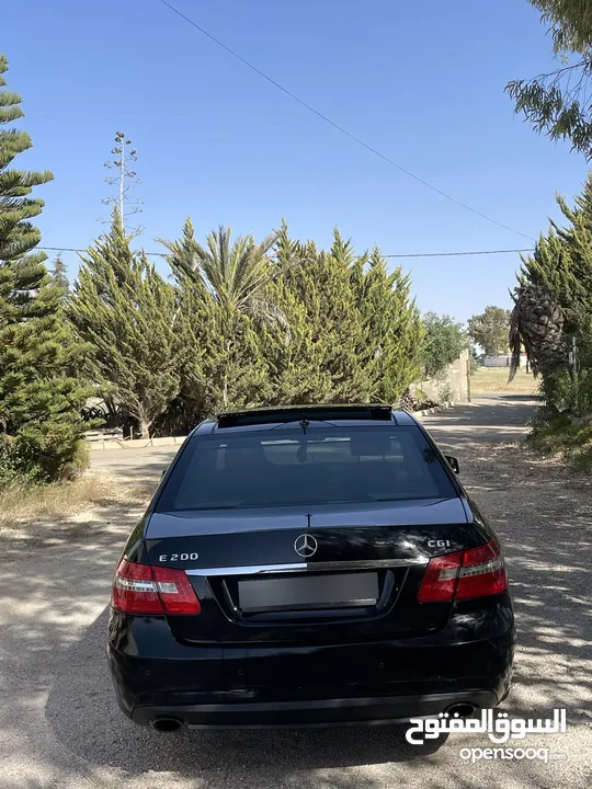 Mercedes e200 cgi2010w212السعر غير قابل للتفاوض صورة الفحص  السياره بالصور 4جيد  اعلى صنف ا
