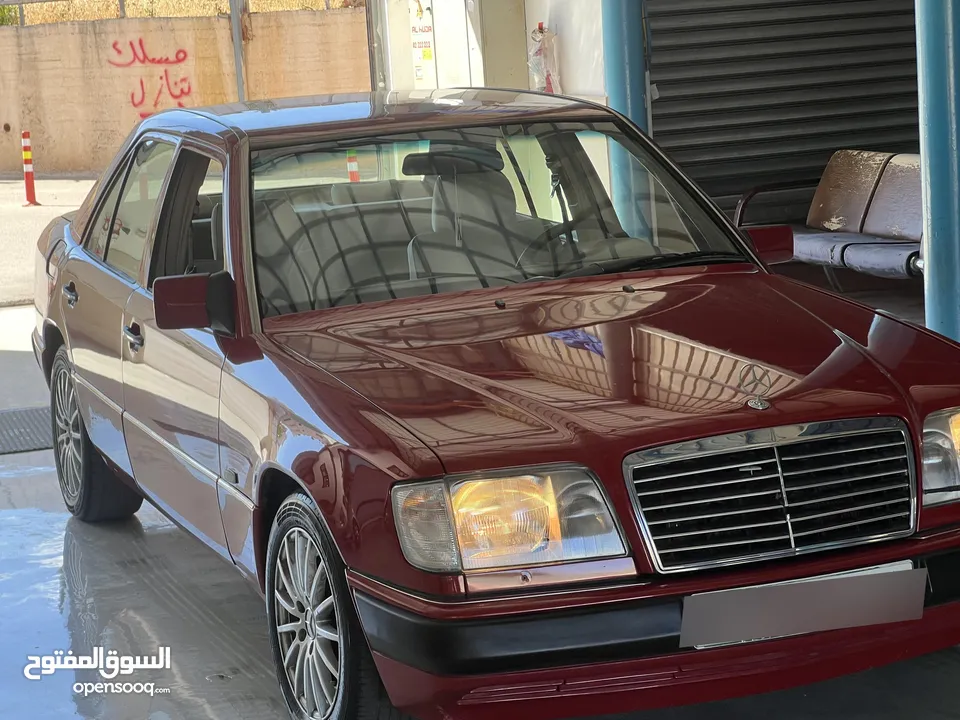 مرسيدس E220