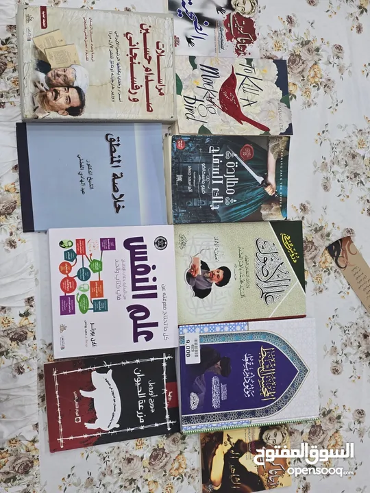 كتب متنوعة كلها نظافة 100% وجودة ممتازة